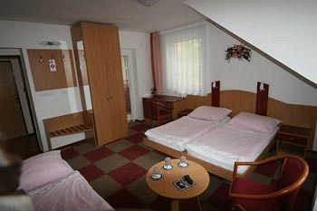 Bob Inn 3*