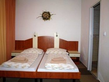 Inn Bob